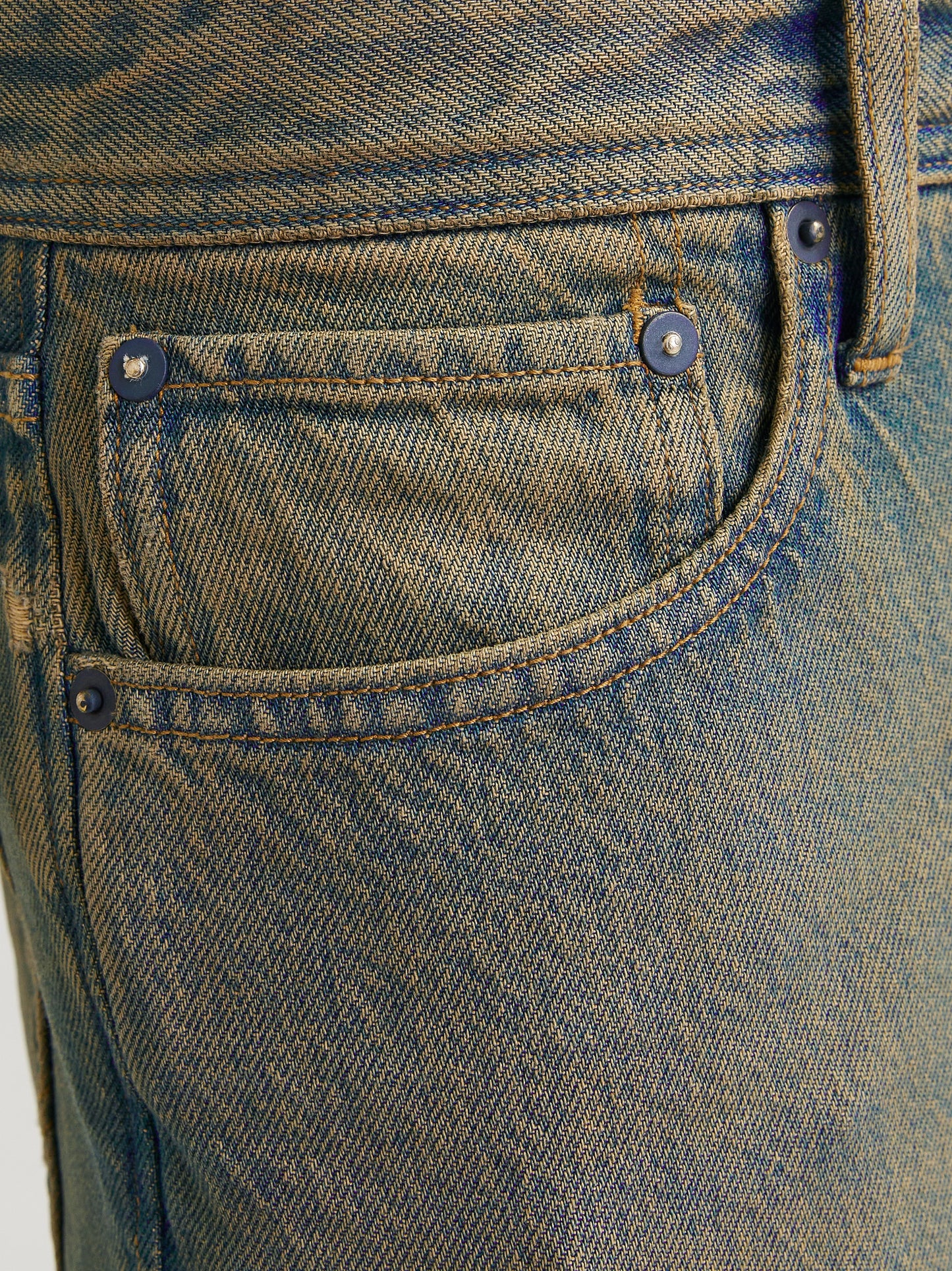 MUD GREEN WASH BAGGY FIT JEANS