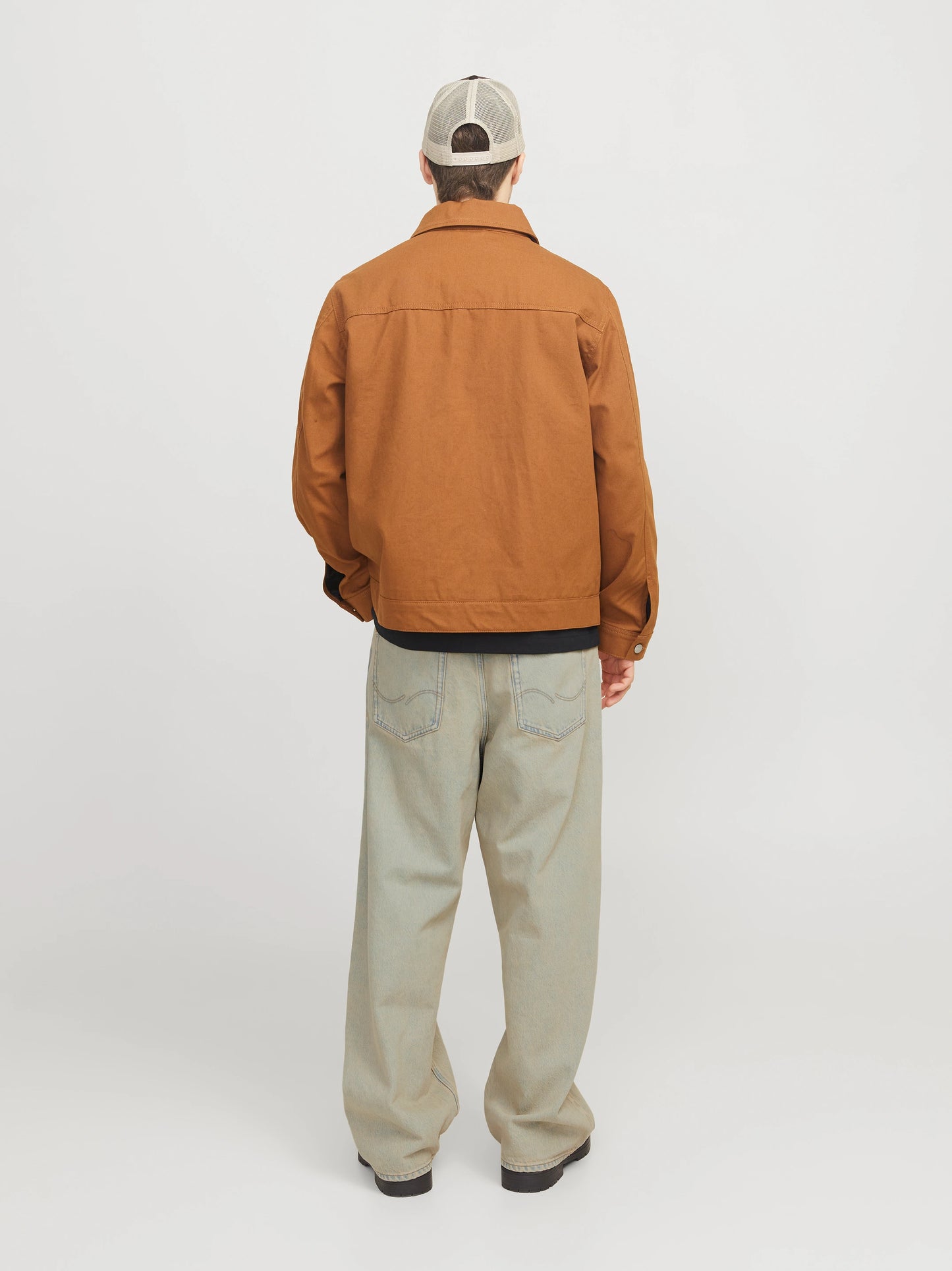 BAGGY FIT JEANS