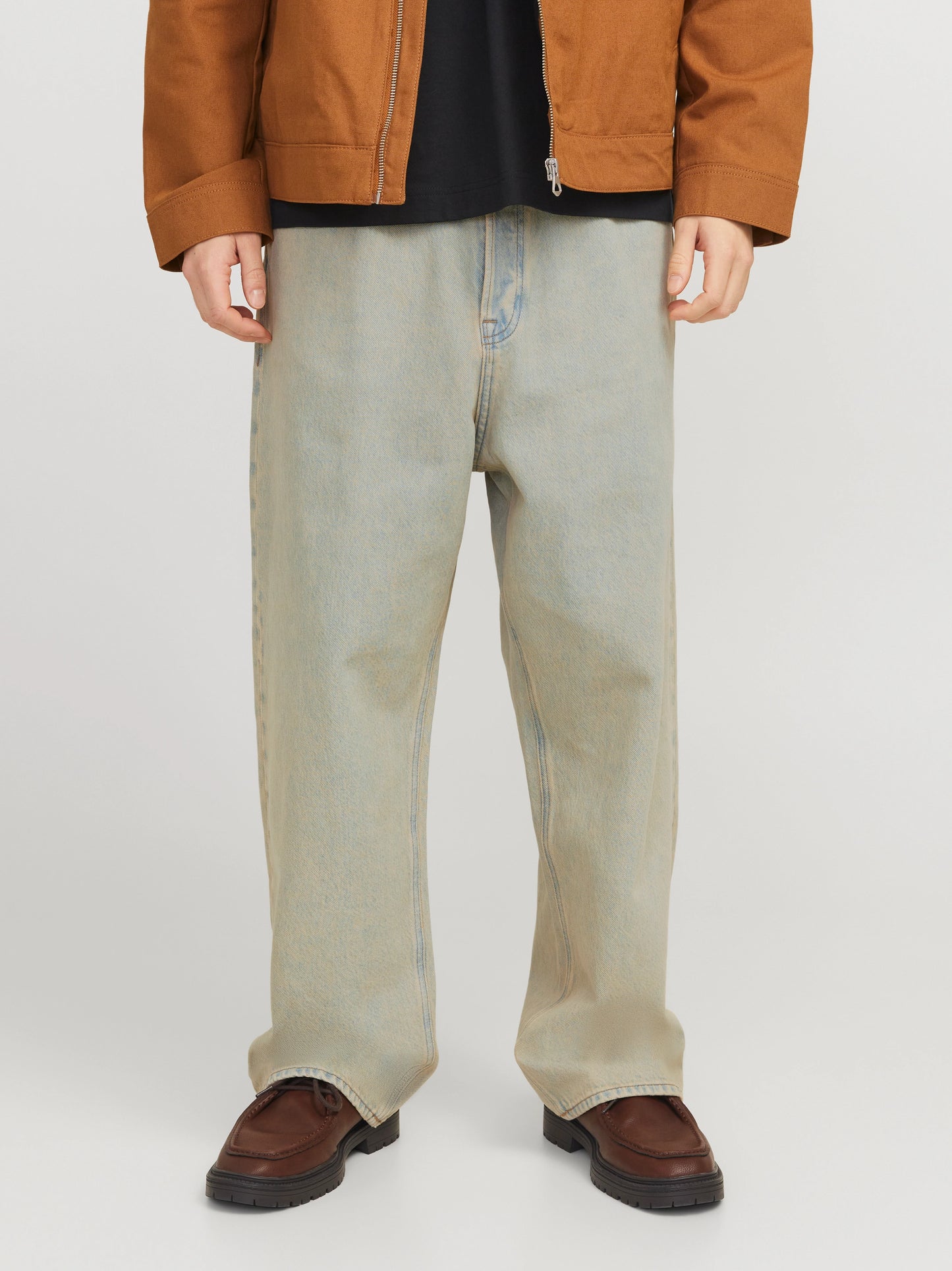 BAGGY FIT JEANS