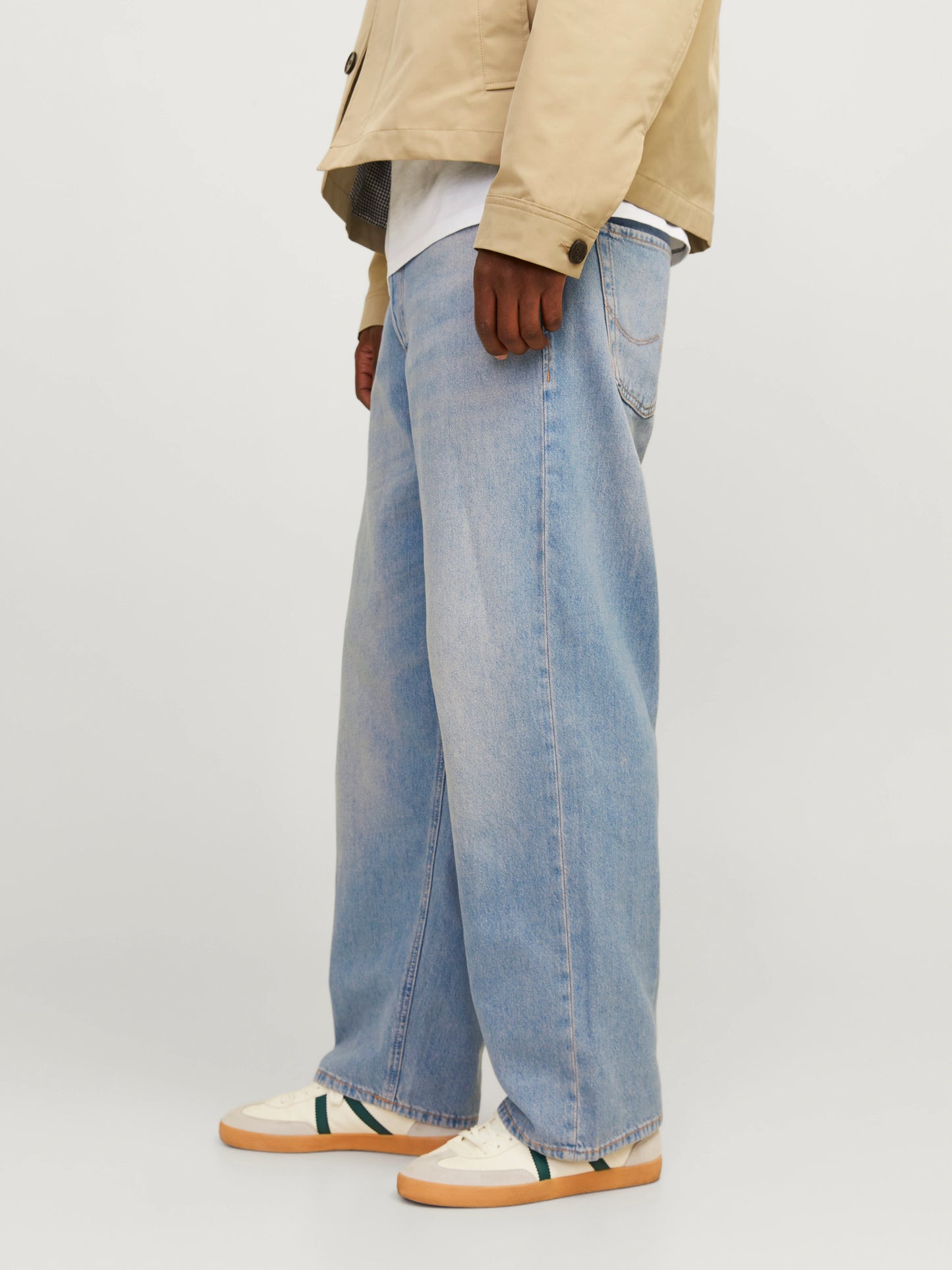 TINT BLUE BAGGY JEANS