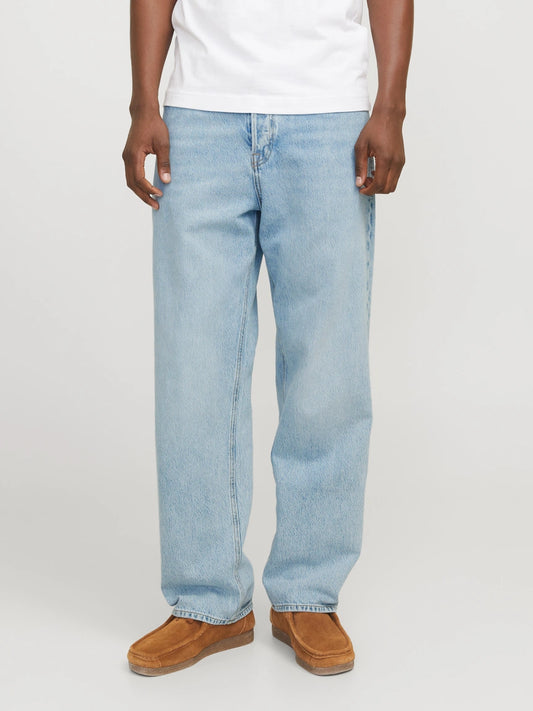 ICE BLUE BAGGY JEANS