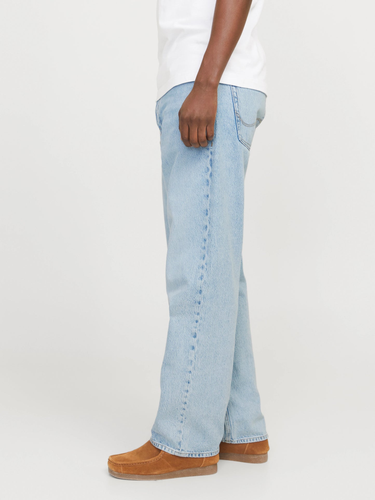ICE BLUE BAGGY JEANS