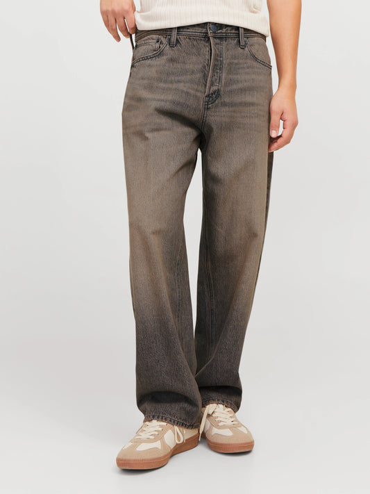 BROWN WASH BAGGY FIT JEANS